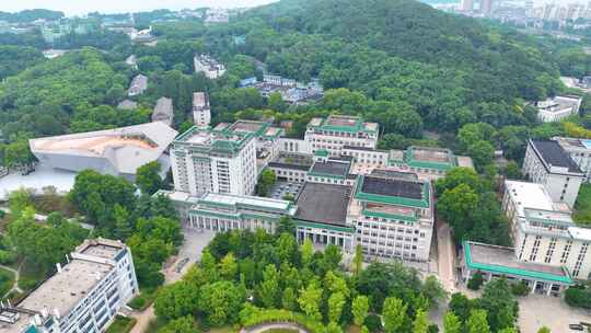 湖北武汉大学文理学部校区航拍校园珞珈山城