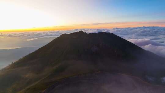 印尼宜珍火山日出风光视频素材模板下载