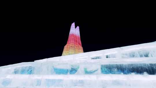 拍摄哈尔滨冰雪大世界景点冰雕景观