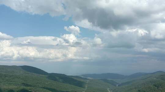 山峦云海自然风光