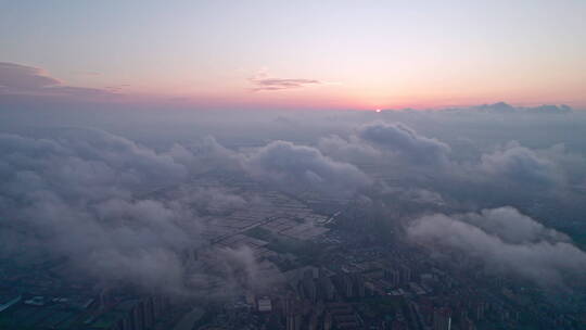 【4K超清】航拍城市日出朝阳平流雾纯净云海