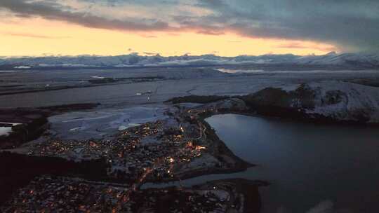 新西兰特卡波小镇雪山晚霞火烧云航拍