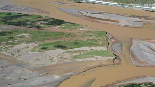 青海果洛州黄河水源航拍4K视频