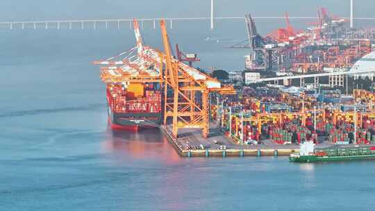 厦门国际贸易集装箱港口航拍视频素材模板下载