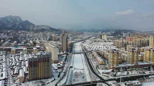 航拍城市雪景  雪后县城