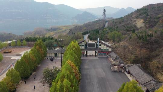 聋哑学校团建郊游济源黄河三峡游船小学生