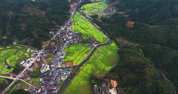 湖南怀化市通道侗族自治县坪坦侗寨春天