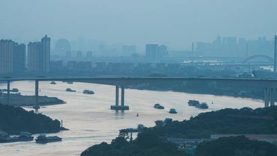 南沙港快速车流交通