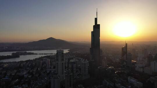 南京日出航拍紫峰大厦视频素材模板下载