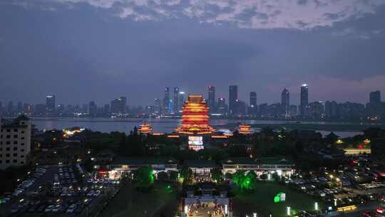 南昌滕王阁夜景航拍东湖区城市夜晚建筑风光