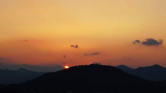 远山日出延时山峰日出风景乡村日出农村风光