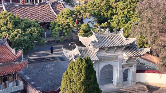 福建莆田东山报恩寺航拍