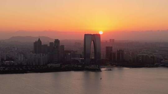 苏州航拍工业园区金鸡湖日落大景