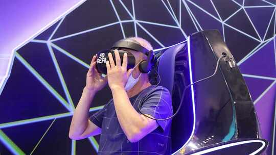 VR游戏科技