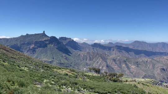 美丽的山景