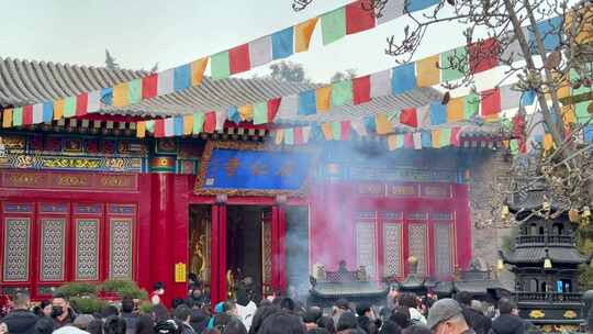 西安广仁寺燃灯节西安旅游西安广仁寺实拍视频素材模板下载