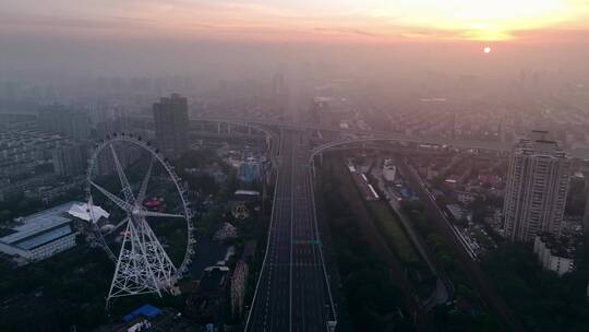 上海闵行梅陇镇大雾大场景航拍4K