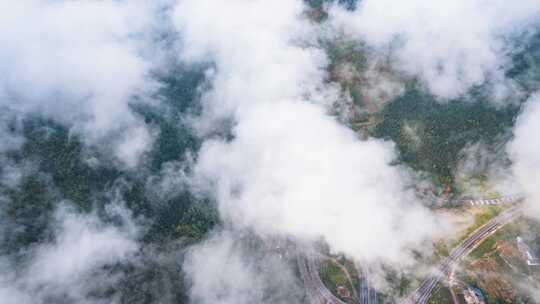 自然风光震撼山区高速基建云海云雾延时