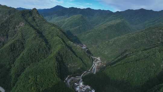 秦岭-4K-航拍-新场镇-村庄