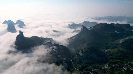 航拍桂林漓江山川云海风光