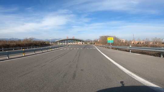 公路 车辆 行驶 移动 道路 自然风景