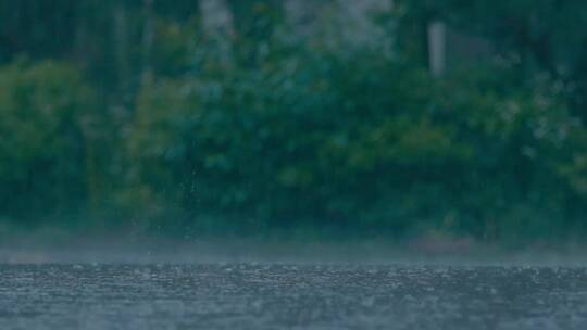 下雨雨滴雨水空境