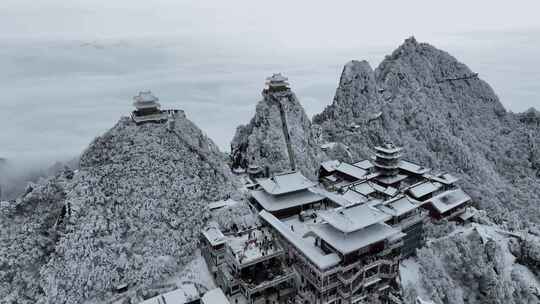 河南老君山冬季雪后云海大气航拍