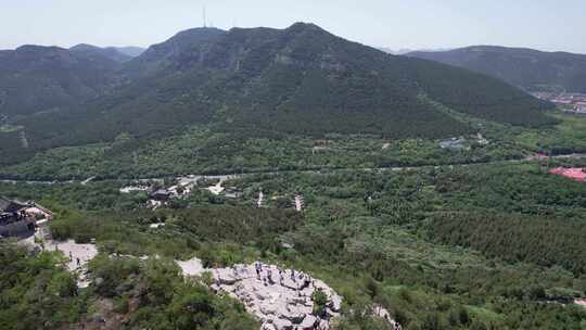 航拍山东济南千佛山4A景区