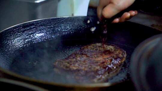 西餐牛排高端食材烹饪牛排