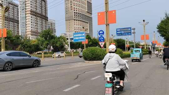 城市风光拍摄人流群体交通高清视频