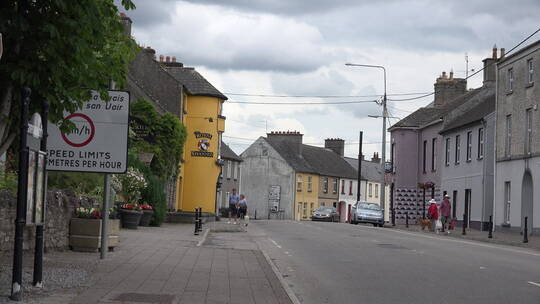 爱尔兰城市的街景