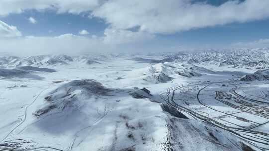 三江源黄河源黄河上游雪山视频素材模板下载