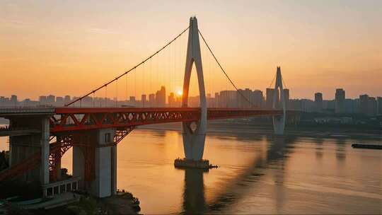 航拍重庆东水门大桥震撼日落风光视频