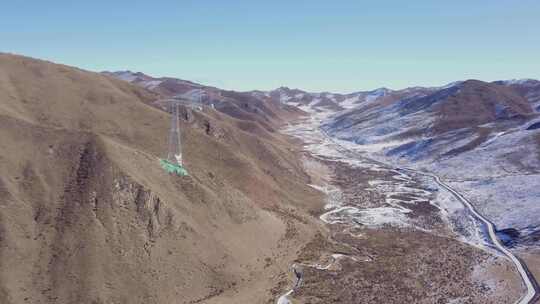 4K青藏高原特高压电力建设放线施工10