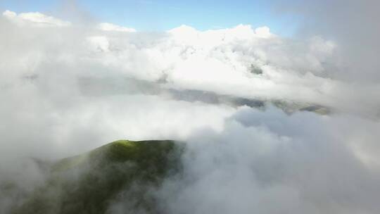 西藏丁青县孜珠寺雍仲苯教航拍孜珠神山