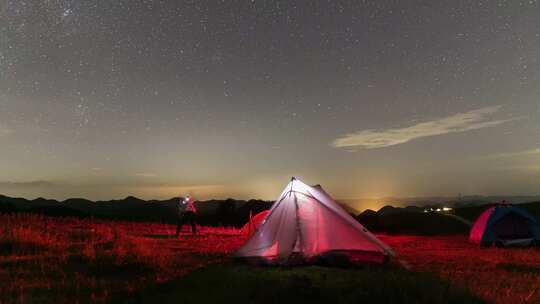 湖北襄阳南顶草原星空银河延时