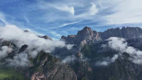 扎尕那高山云海自然风景航拍