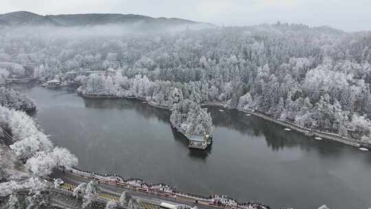 庐山如琴湖雪景雾凇云海大气航拍