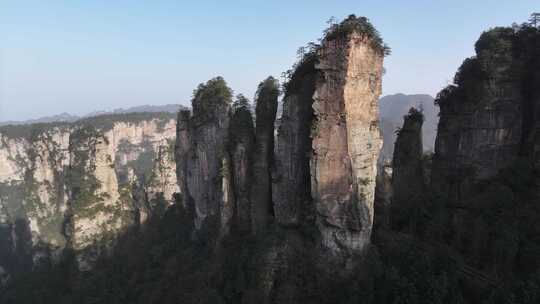 张家界武陵源黄石寨航拍五指山峰林自然风光