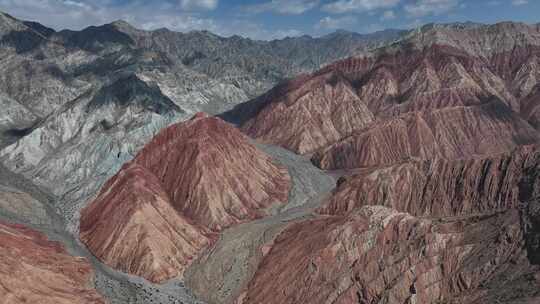 乌恰天山昆仑山交汇地貌航拍