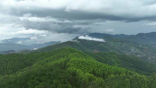 航拍福建福州闽清云溪漫谷山谷风光