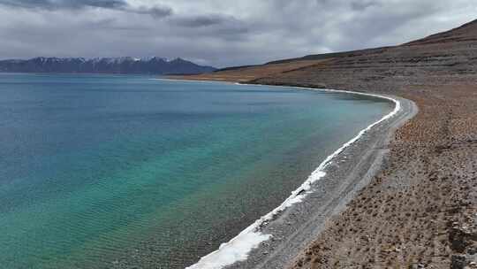 航拍西藏那曲当惹雍错圣湖风光