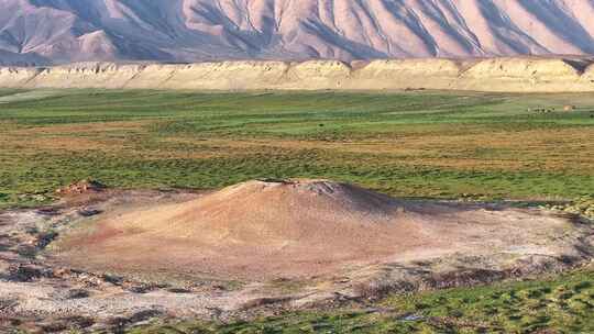 新疆木吉火山口