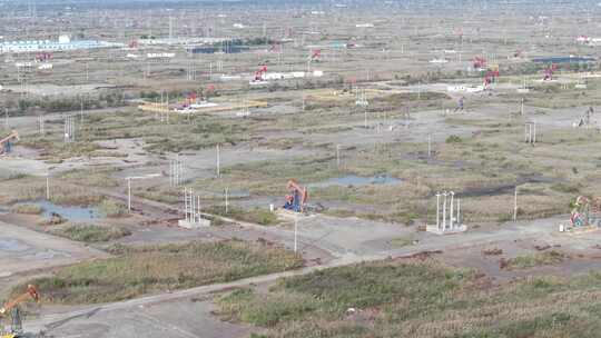 山东东营胜利油田石油开采