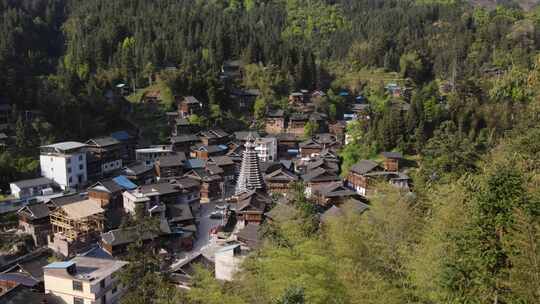 航拍从江大山中的侗寨