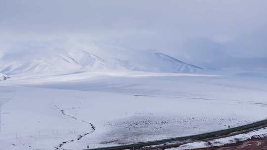 航拍青藏高原青海祁连山脉天境祁连雪山雪景