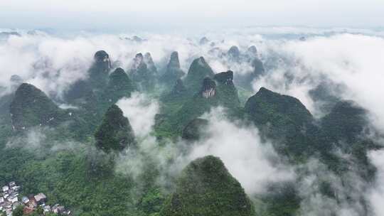 航拍桂林云海喀斯特山峰