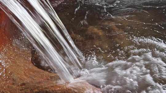 农村大山河流溪水水流小溪山涧