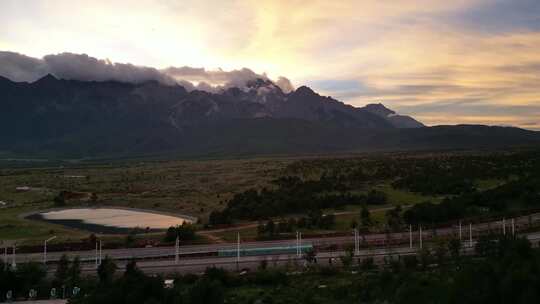 云南木府风云山水情景景区航拍2