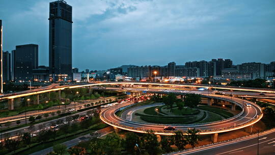 城市道路交通车流立交桥路网繁华夜景视频素材模板下载
